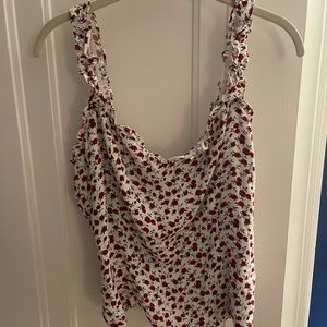 Rose patterned reformation top with ruffled detail